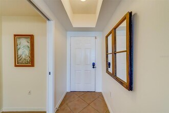 16550 Gulf Blvd, Unit 643 in North Redington Beach, FL - Foto de edificio - Building Photo