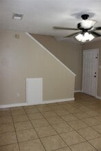 210 G W St in La Porte, TX - Building Photo - Building Photo