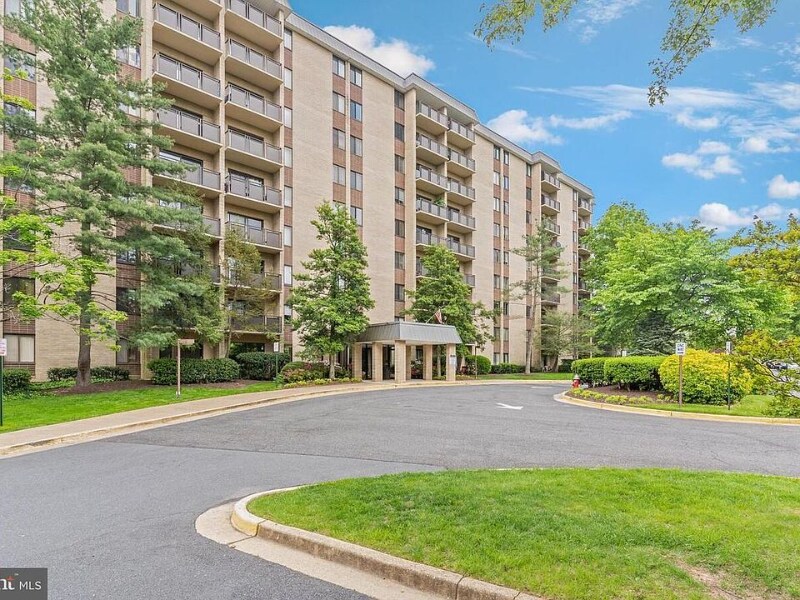 3101 S Manchester St in Falls Church, VA - Building Photo