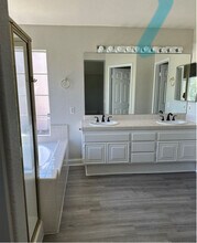 32149 Callesito Fadrique in Temecula, CA - Building Photo - Building Photo
