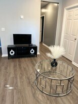 2602 Glenbrook Ln in Conyers, GA - Building Photo