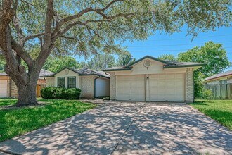 923 Mayweather Ln in Richmond, TX - Building Photo - Building Photo