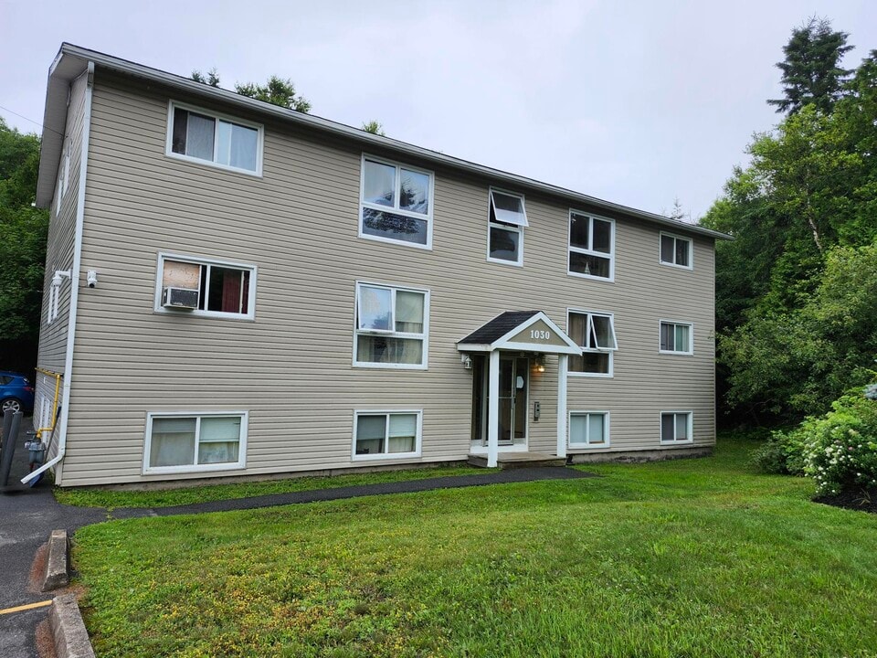 1030 Magee Pl in Saint John, NB - Building Photo