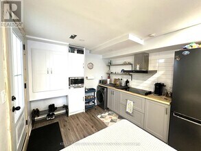 32 Amberview Dr in Georgina, ON - Building Photo - Building Photo