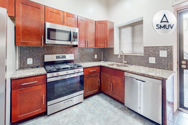 property at 2225 Brookfield Ave