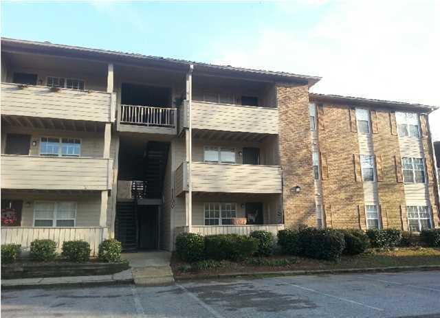 1108 Chapel Creek Dr in Hoover, AL - Building Photo