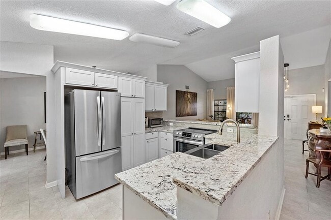 6512 NW 54th Ct in Lauderhill, FL - Building Photo - Building Photo