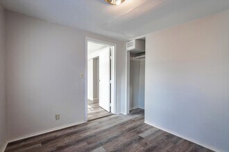 531 New Berlin Rd in Jacksonville, FL - Building Photo - Building Photo
