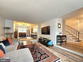 2807 Lafora Ct in Vienna, VA - Building Photo - Building Photo