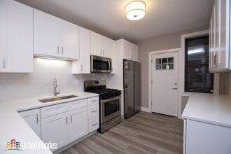 3943 N Janssen Ave, Unit A07C in Chicago, IL - Foto de edificio - Building Photo