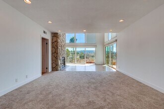 230 S Catalina Ave in Redondo Beach, CA - Building Photo - Building Photo