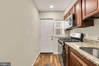 4131 Hunt Pl NE in Washington, DC - Foto de edificio - Building Photo