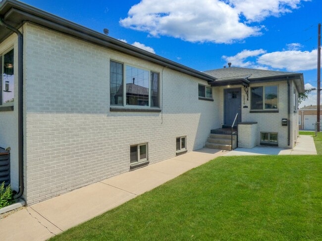 1310 Wolff St in Denver, CO - Building Photo - Building Photo