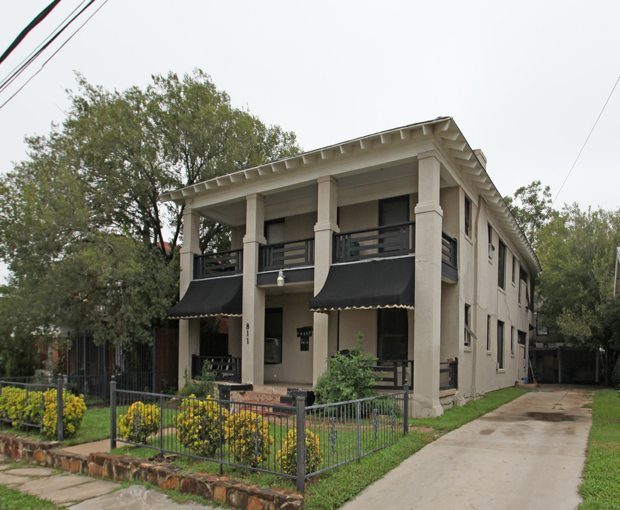 811-821 May St in Fort Worth, TX - Building Photo