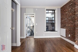 134 Orchard St in New York, NY - Building Photo - Building Photo