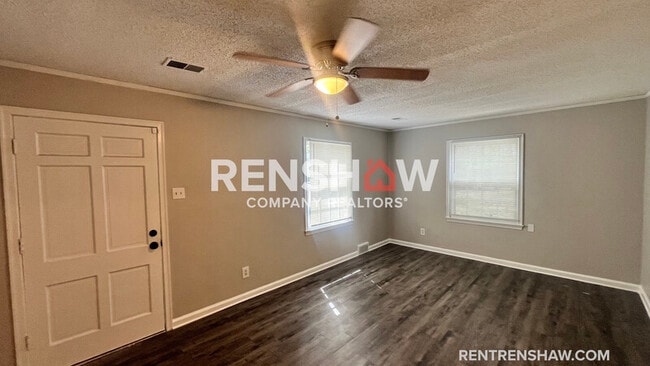 3822 Maid Marian Ln in Memphis, TN - Building Photo - Building Photo