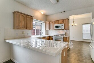 200 Summer Moon Ct in Irving, TX - Building Photo - Building Photo