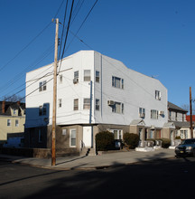 162-172 Elmwood Ave in Irvington, NJ - Building Photo - Building Photo