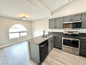 925 S Jay St in Chandler, AZ - Building Photo - Building Photo