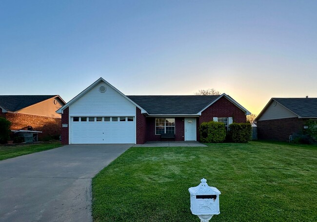 property at 700 S 39th St