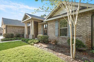 7260 Reef St in Navarre, FL - Building Photo - Building Photo