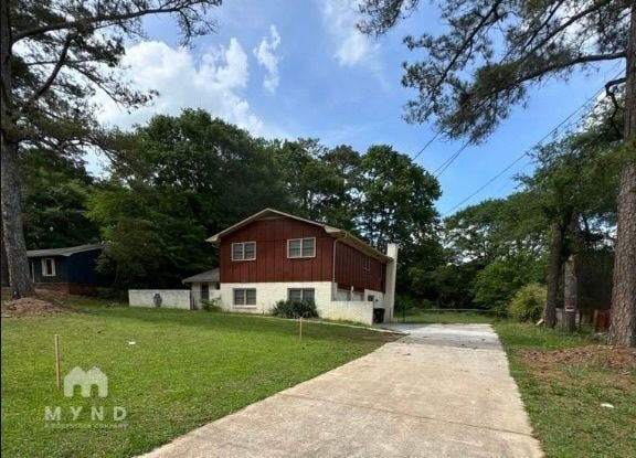 property at 2282 Fairview Rd SE