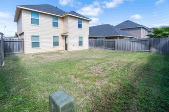 2422 Tomica Ct in Houston, TX - Building Photo - Building Photo
