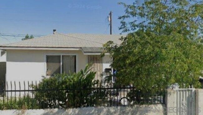 property at 727 48th St