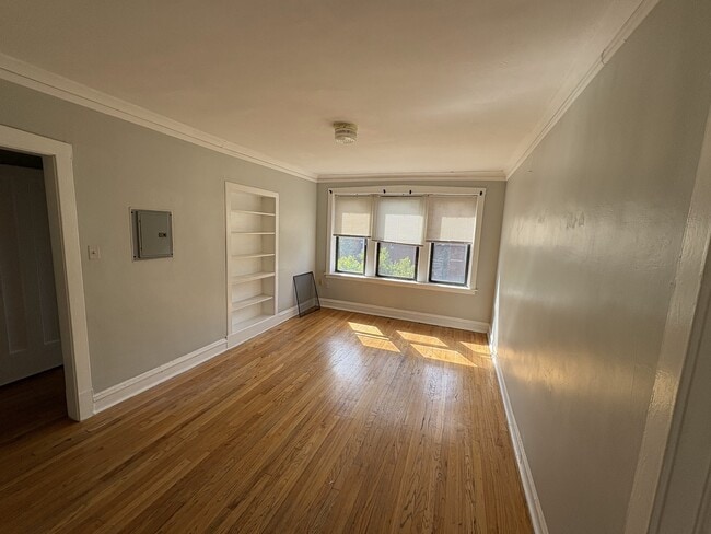 1708 W Lunt Ave in Chicago, IL - Building Photo - Building Photo