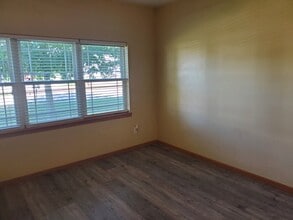 603 3rd Ave in Coralville, IA - Foto de edificio - Building Photo