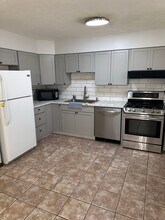 388 Gamewood Dr in Gahanna, OH - Foto de edificio - Building Photo