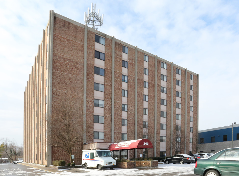 Waller Place in Lexington, KY - Building Photo