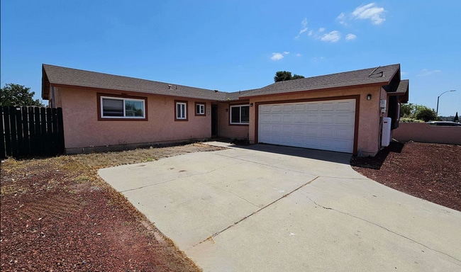 property at 1621 Jade Ave