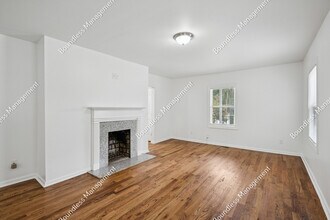 2649 Blount St in East Point, GA - Building Photo - Building Photo