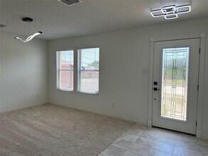 765 Lowe Dr in Cedar Hill, TX - Building Photo - Building Photo