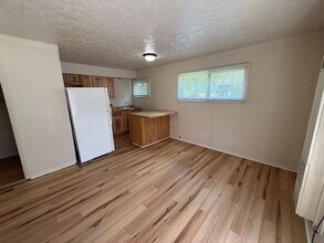 529 Steward Ave in Jackson, MI - Building Photo - Building Photo
