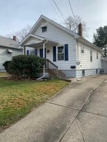 355 Portage St in Wadsworth, OH - Building Photo