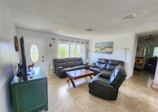 11645 Oxford St in Seminole, FL - Building Photo - Building Photo