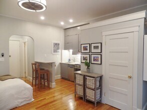 30 Peterborough St in Boston, MA - Building Photo - Building Photo