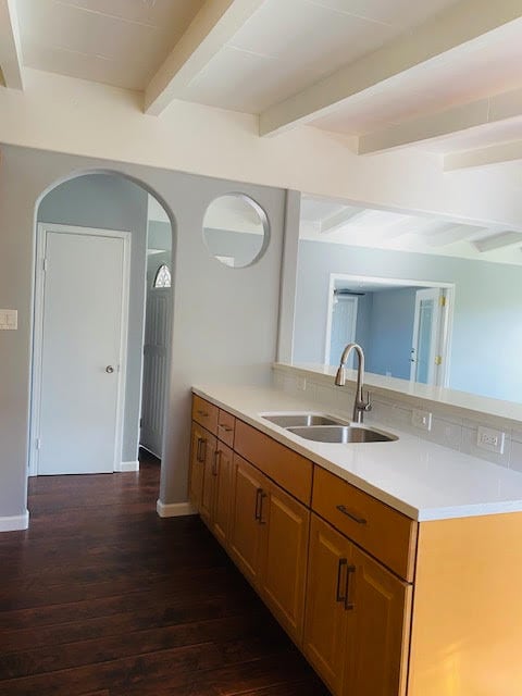 4738 Central Ave in Fremont, CA - Foto de edificio - Building Photo