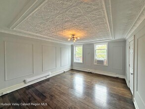 89 N Front St in Kingston, NY - Building Photo - Building Photo
