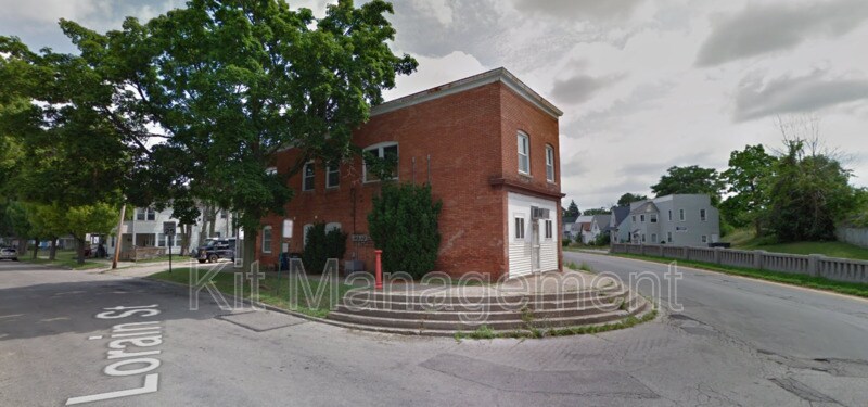 2248 Broadway St in Toledo, OH - Building Photo