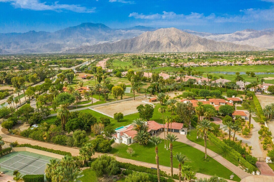 50521 Vista Montana Rd in La Quinta, CA - Foto de edificio