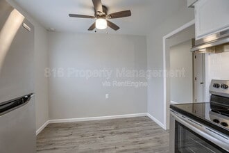 1103 E Sea Ave in Independence, MO - Building Photo - Building Photo