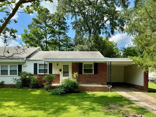 219 Waldo St