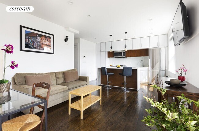 23-37-37 31st Rd in Queens, NY - Building Photo - Building Photo