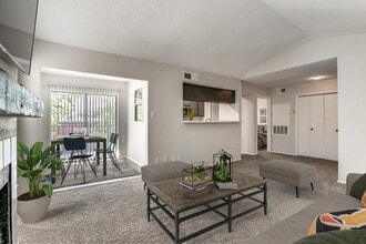 Barrow in Lewisville, TX - Building Photo - Building Photo