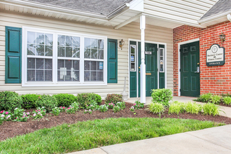 Salem Fields Townhomes in Fredericksburg, VA - Building Photo - Building Photo