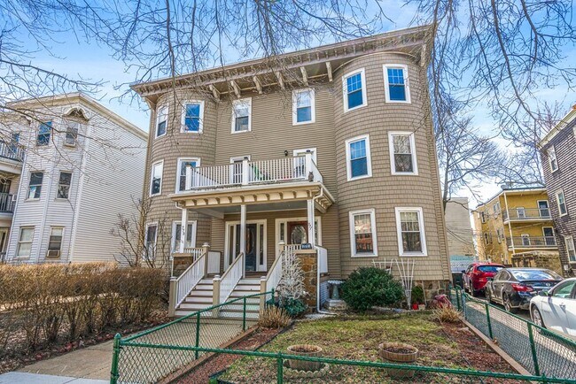 property at 773 Columbia Rd