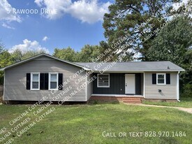 5 Rawood Dr in Travelers Rest, SC - Building Photo